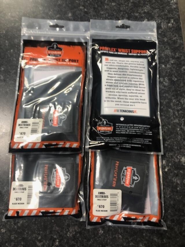 4 Pc Ergodyne 670 Medium Black Ambidextrous Single Strap Wrist Support NEW