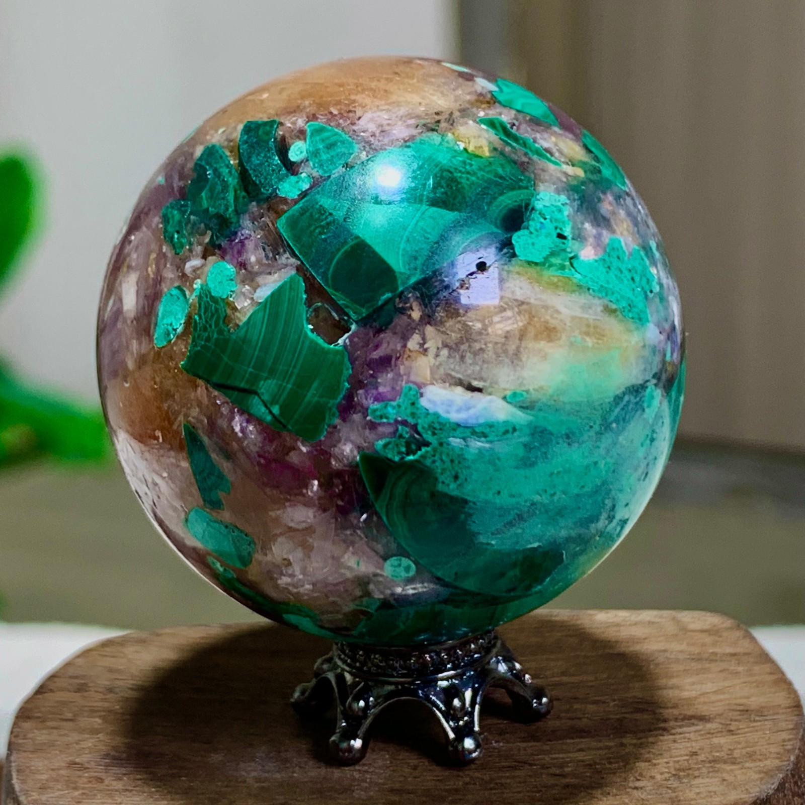 85G Newly discovered rare malachite purple mica symbiotic sphere restoration