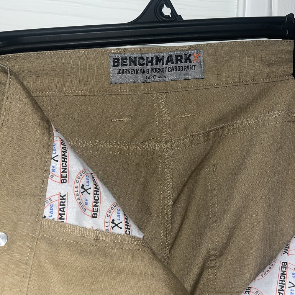 Benchmark Apprentice Cargo Work Pants by LAPG Sierra 38W x 32L great condition