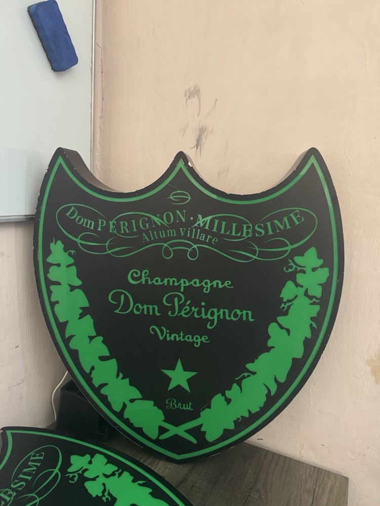 RARE DOM PERIGNON 3-D LIGHTED SIGN 22”x23”