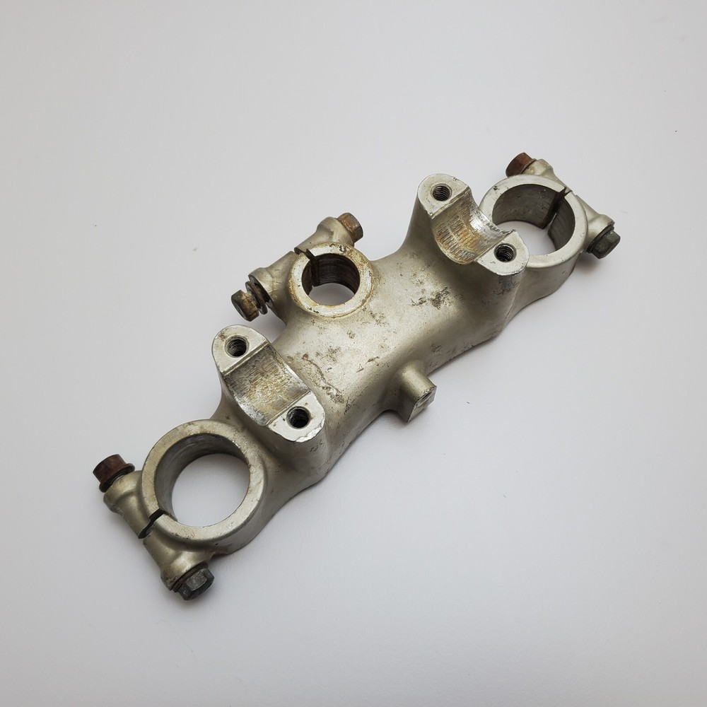 1973 TS100 Suzuki TS 100 Top Triple Tree Clamp