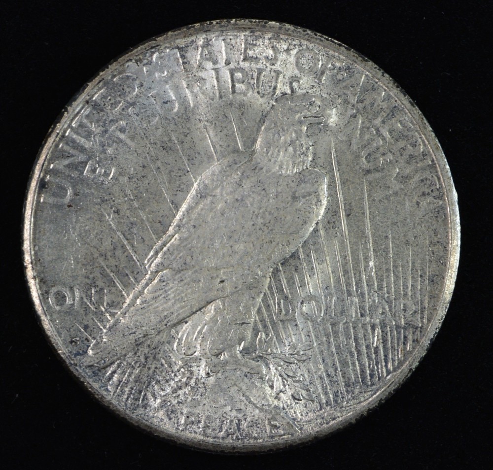 Toned 1922 Peace Dollar $1 -UNC Nice Toning
