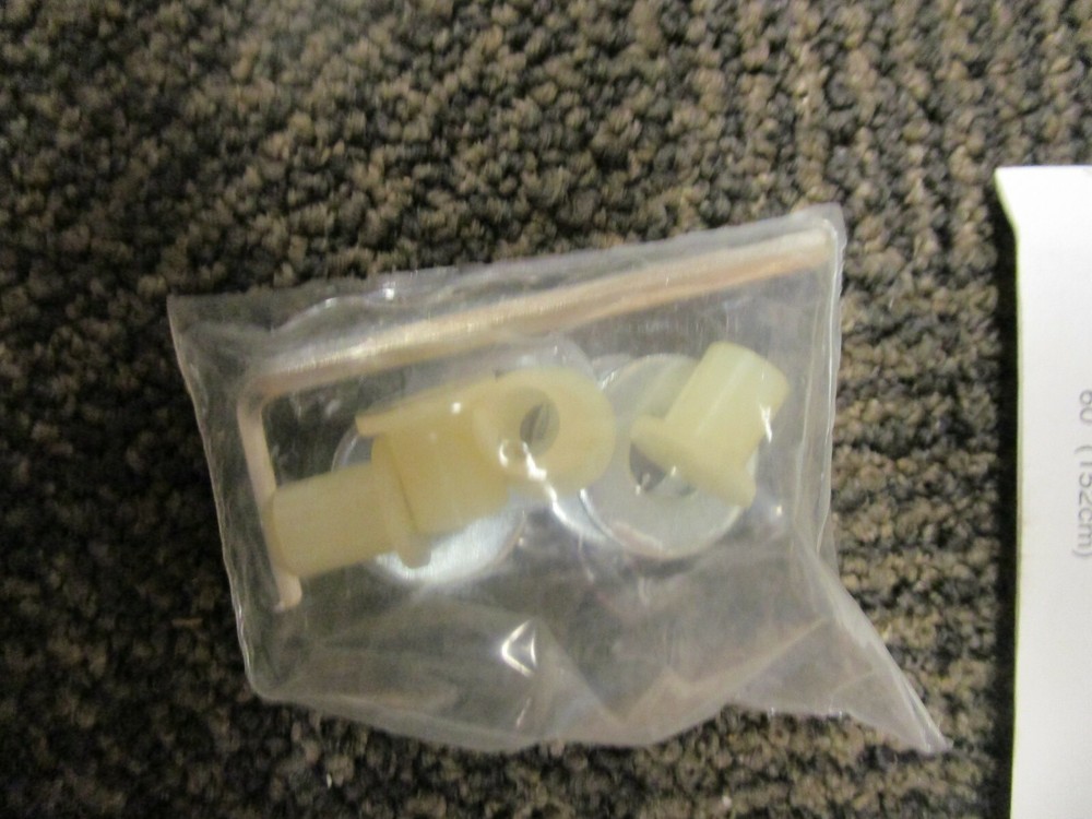 NOVA MATIK MODEL 220 WHITE SURFACE MOUNT AUTOMATIC HAND DRYER 240 VOLT 9 AMP