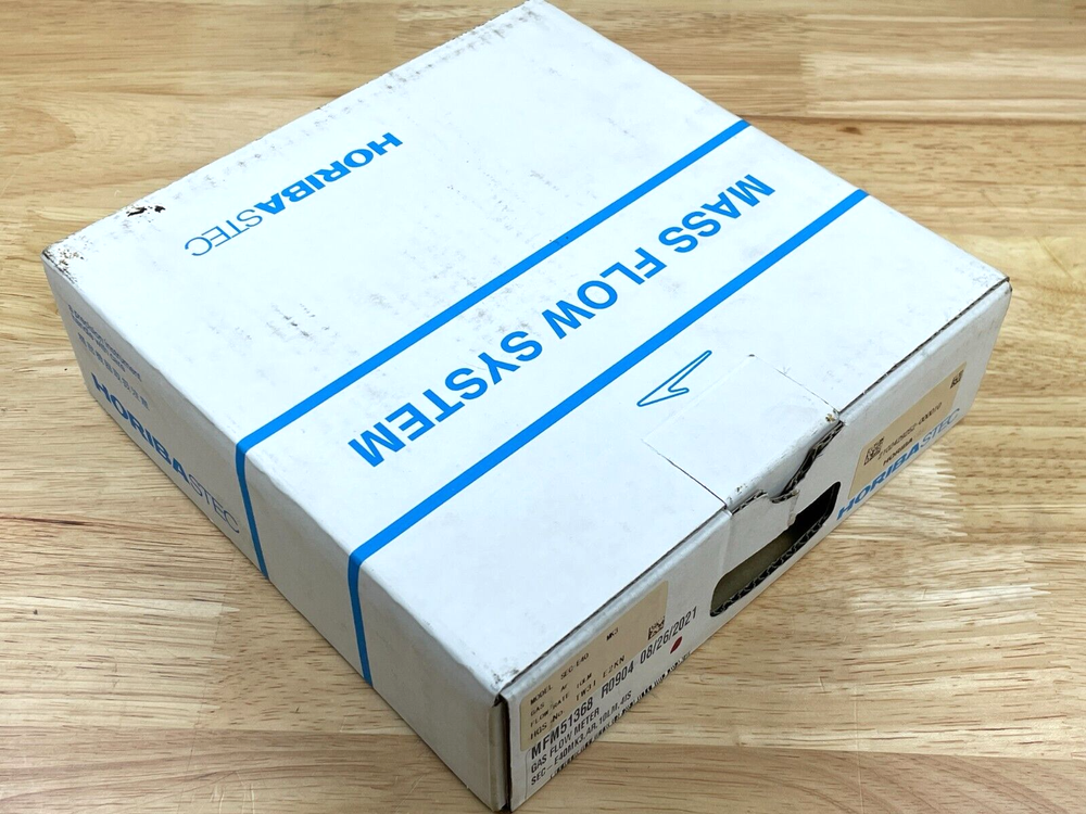 Horiba STEC SEC-E40 MK3 Mass Flow Meter, 10 SLPM