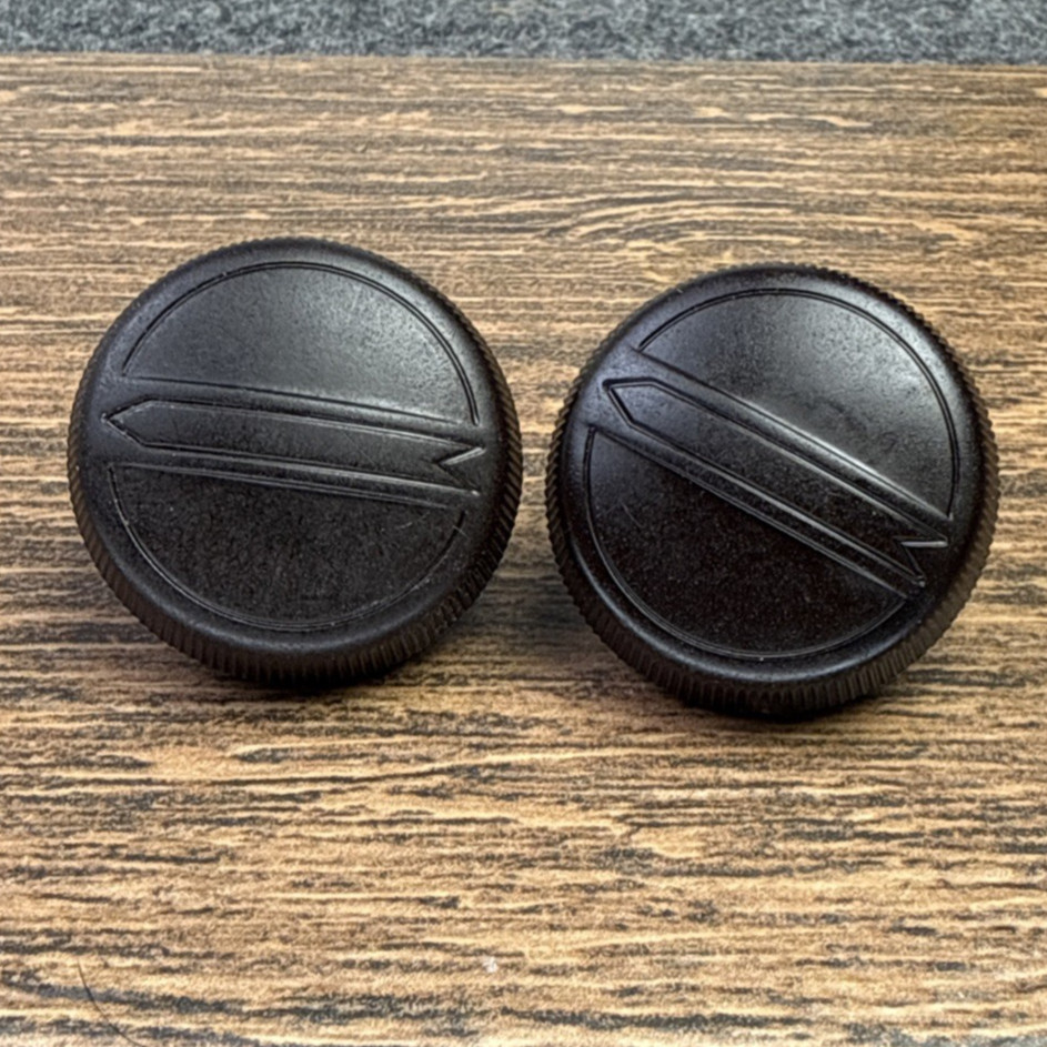 Vintage Original RCA Radio Knobs 2pc  1930s Bakelite 1/4" D Shaft