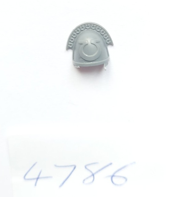 Warhammer 40K Ultra Marines Shoulder Pad