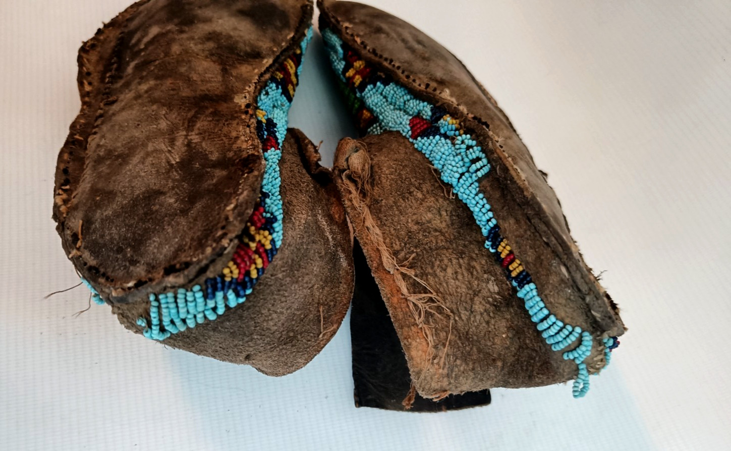 Native American Antique Beaded plains moccasins