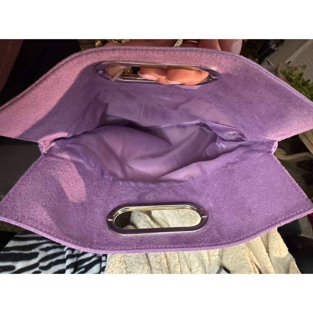 Clinique clutch purple magnetic handle