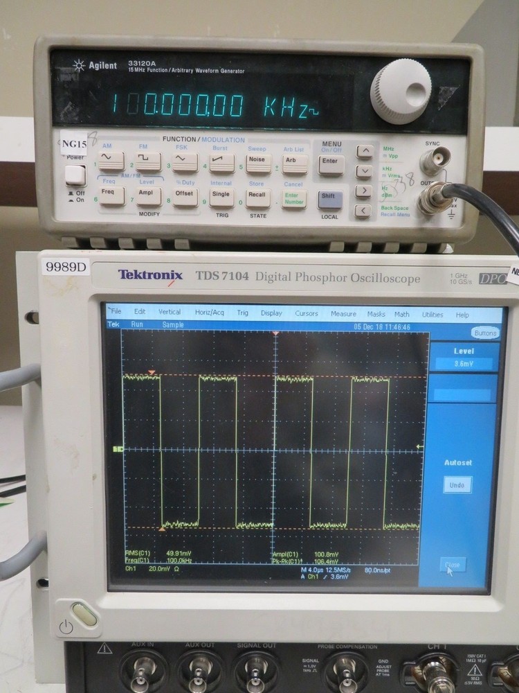 Agilent 33120A 15 Mhz Function/ Arbitrary Waveform Generator NG15