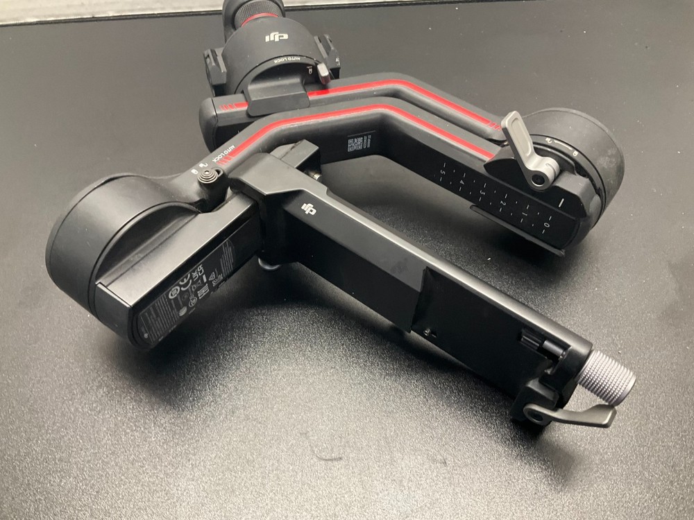 DJI Ronin RS3 Gimbal Stabilizer Black **Read