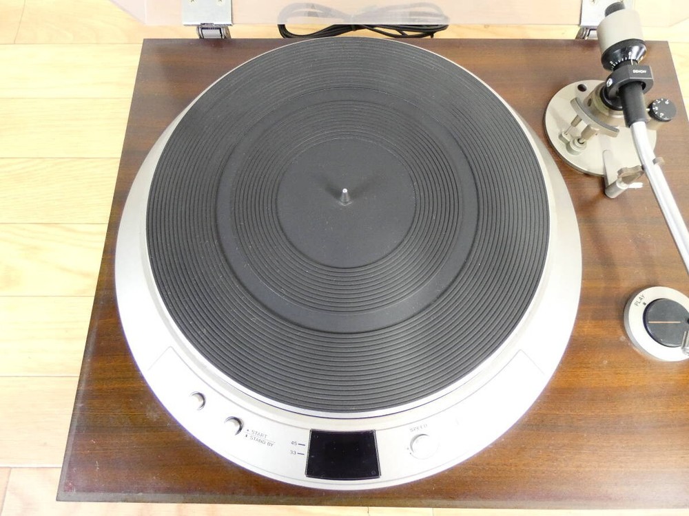 Denon DP-1200 Direct Drive Turntable Record player