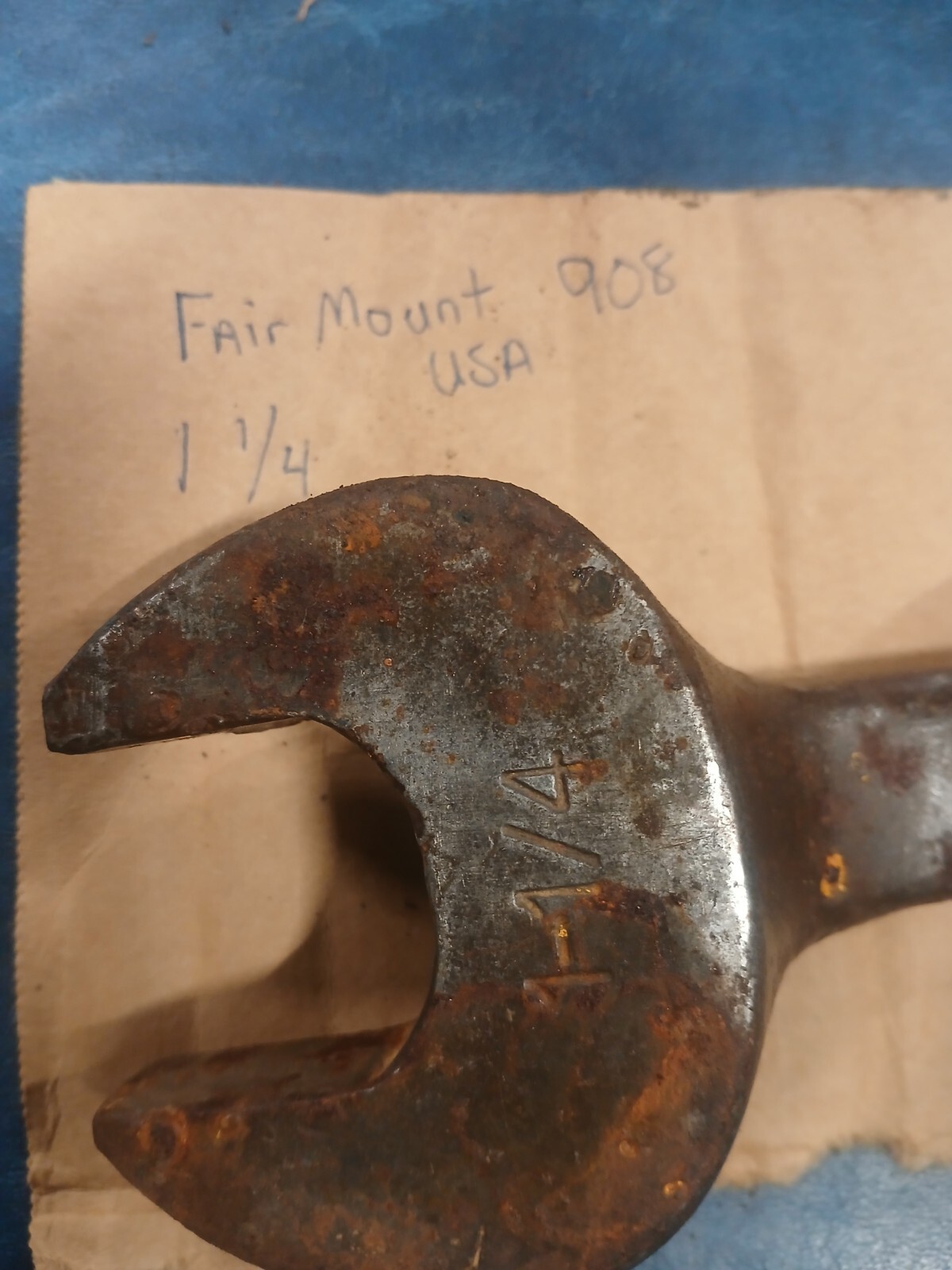 Vintage FAIRMOUNT ~ 1 1/4" Steel Workers T-208 SPUD WRENCH Long~ Made in USA