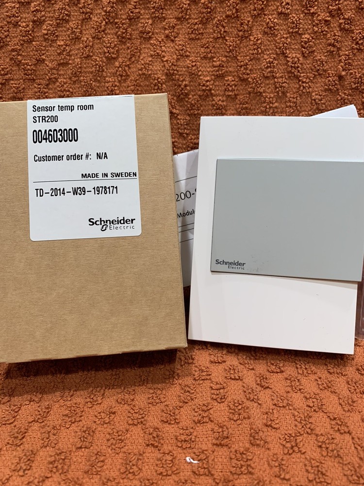 TAC WALL MOUNTED TEMP SENSOR STR200