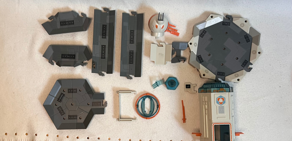 Hexbug Nano + Space + Track Sets (+7 Hexbugs)