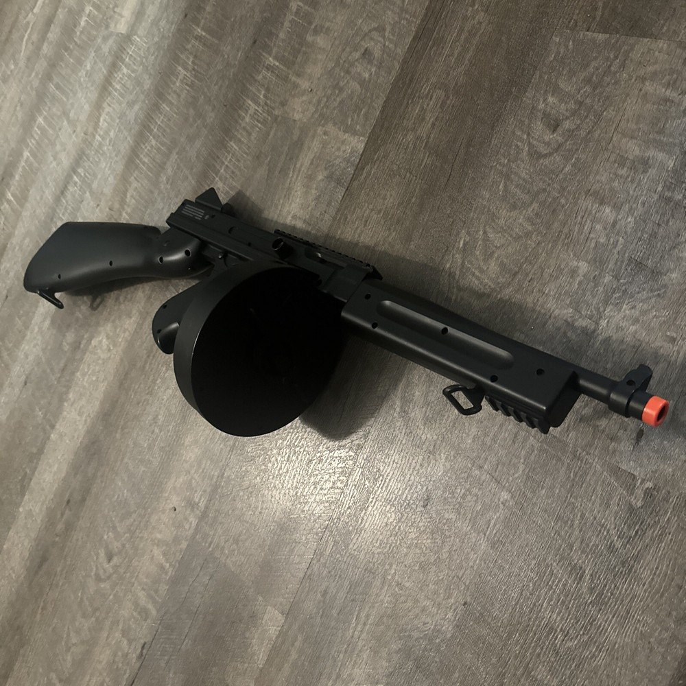 Game face airsoft SMG