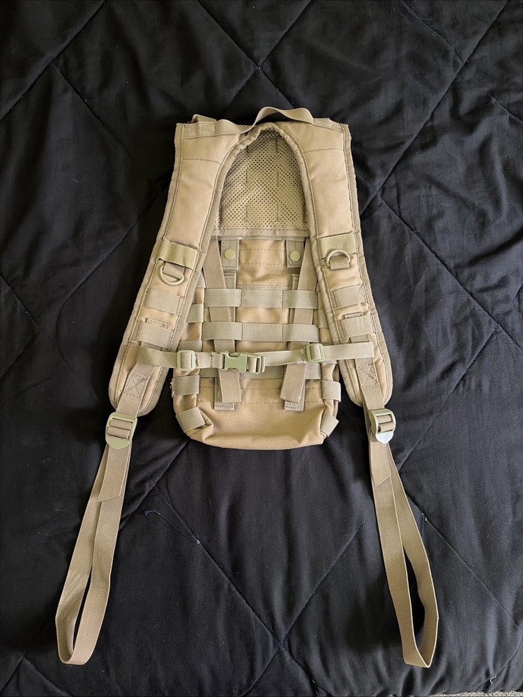 Condor H Harness, Hydration Bladder Carrier And Hydration Bladder
