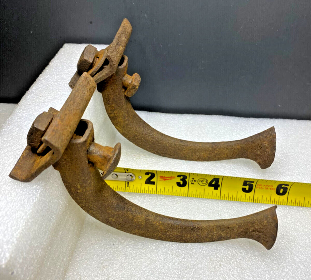 2 Antique Rustic Iron Tack Harness Hooks/Barn Hooks 6" Hanging Hooks