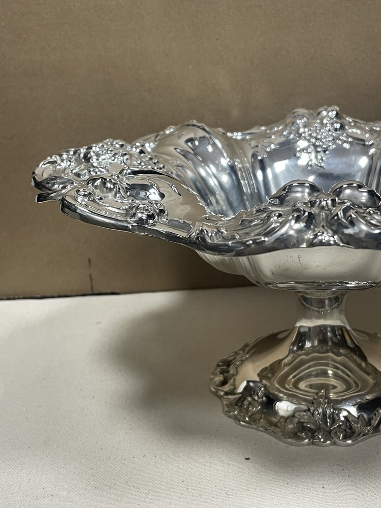 Reed & Barton Francis 1st Sterling Silver Repousse Compote