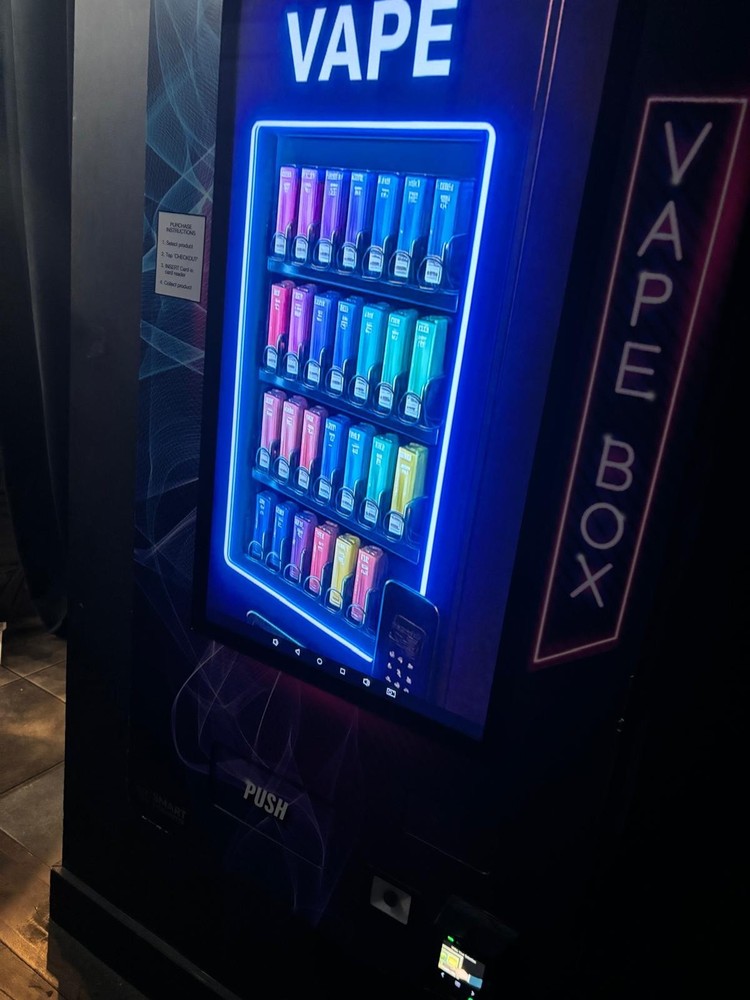 vending machine with credit card reader