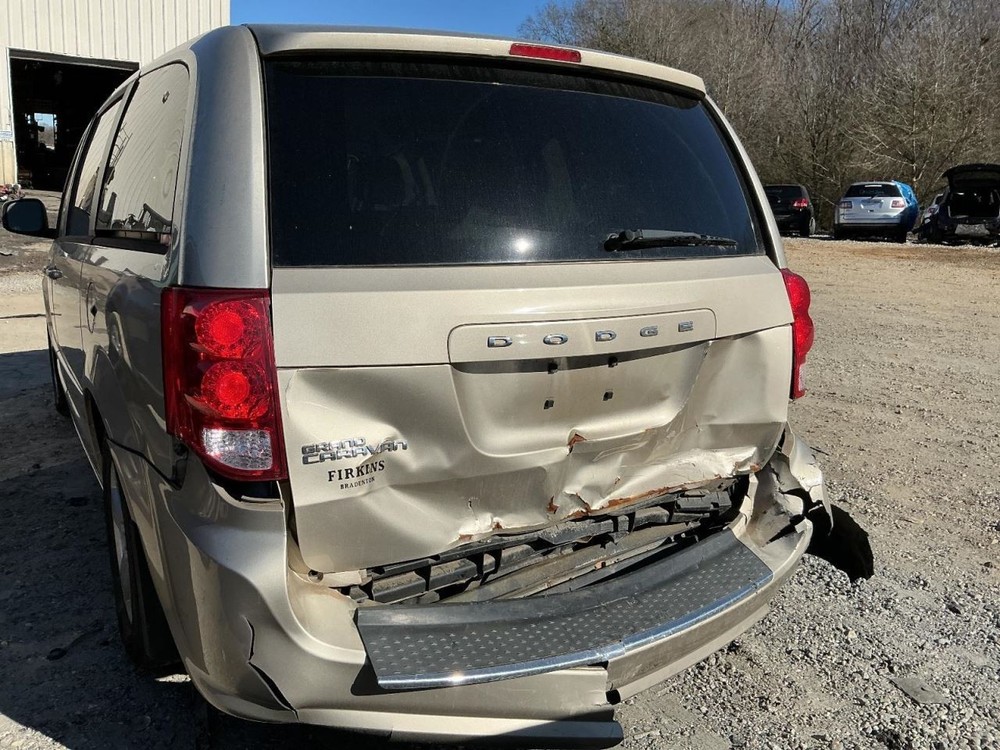 CARAVAN 2013 Glove Box 4912095