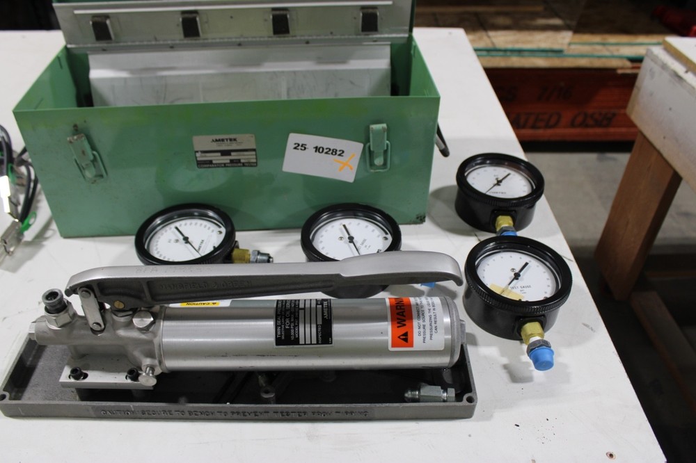 AMETEK R-3A COMPARATOR PRESSURE TESTER