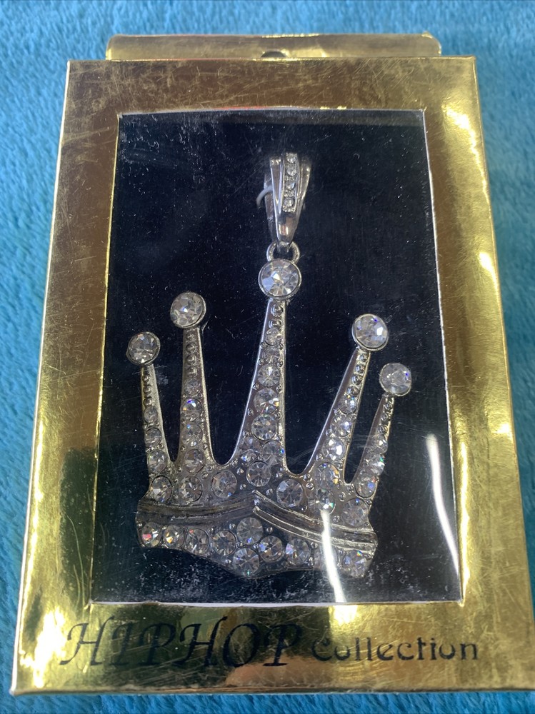 Hip Hop Crown Pendant