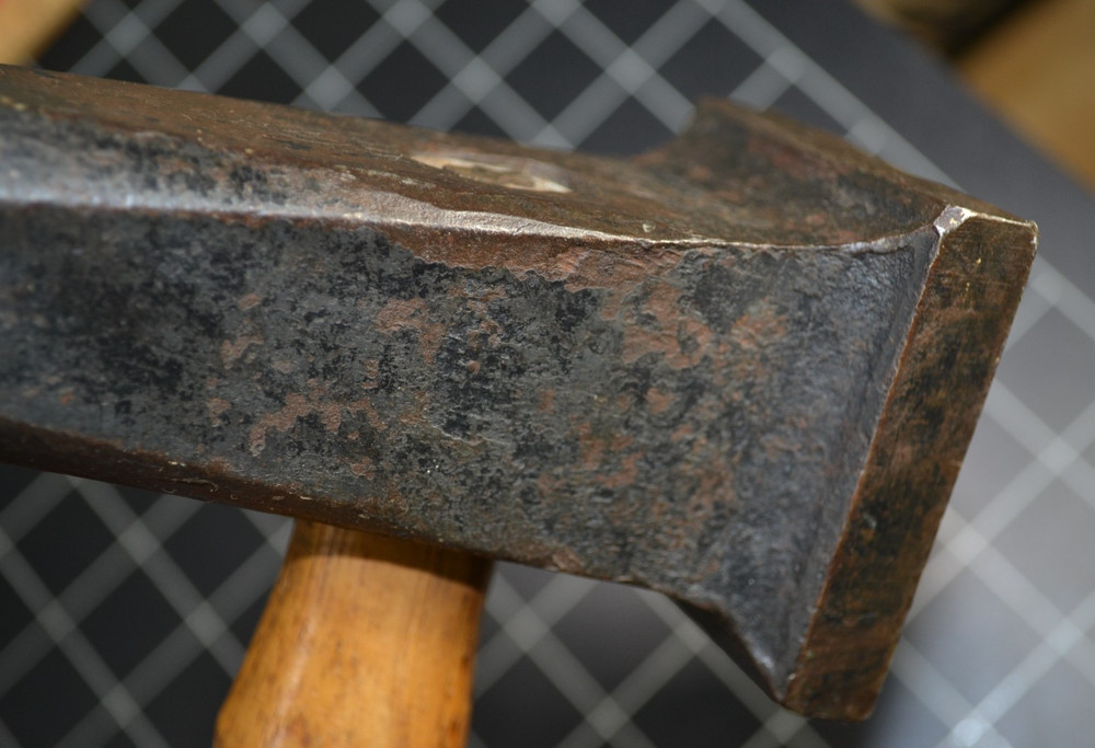 ATHA - 2 1/2" - BLACKSMITH SQUARE FLATTER HAMMER - ALL ORIGINAL WITH HANDLE