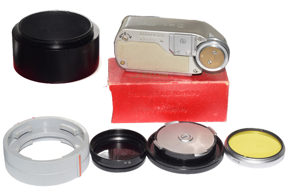 ACCESSORIES FOR LEICA CAMERA