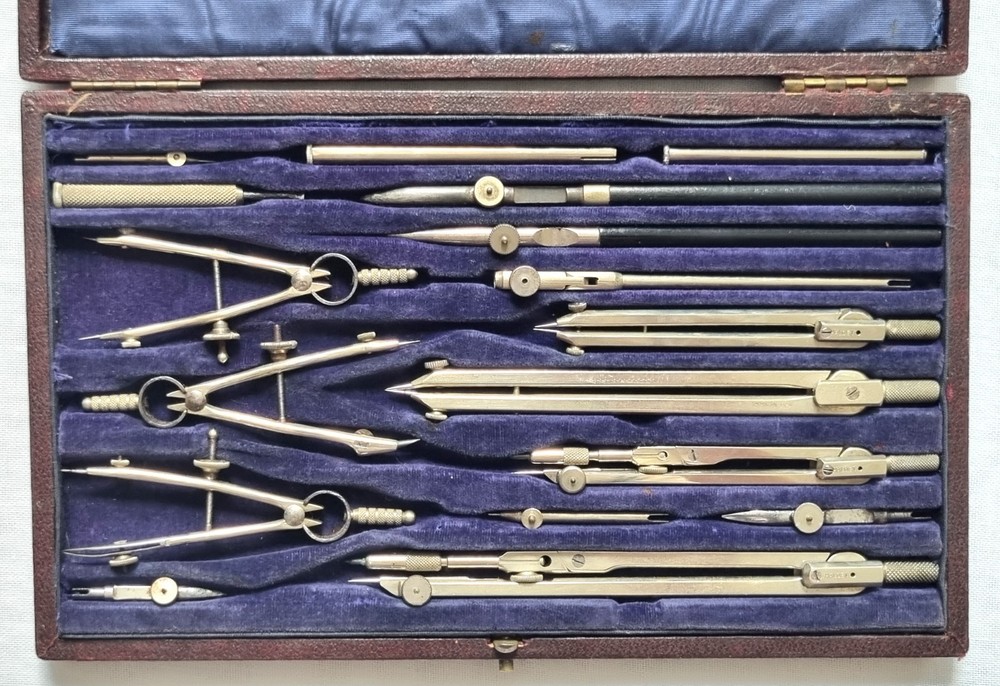 VINTAGE CASED SET HALDEN PREMIER DRAWING INSTRUMENTS FLAT PATTERN - BRITISH MADE