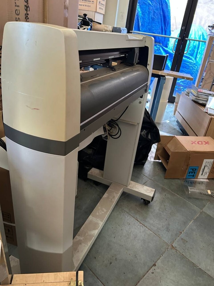 Vinyl Express Ultra Series Plotter Cutter