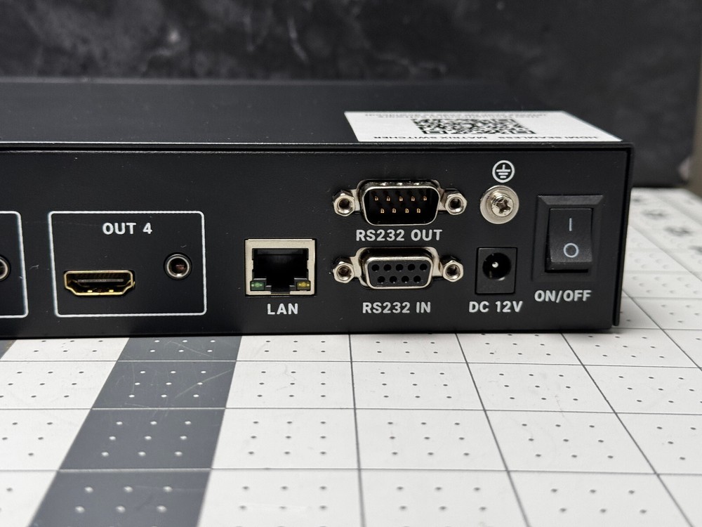 Yinker 4K 30Hz HDMI Matrix Video Wall Controller Multiviewer 4x4, Rack Switcher