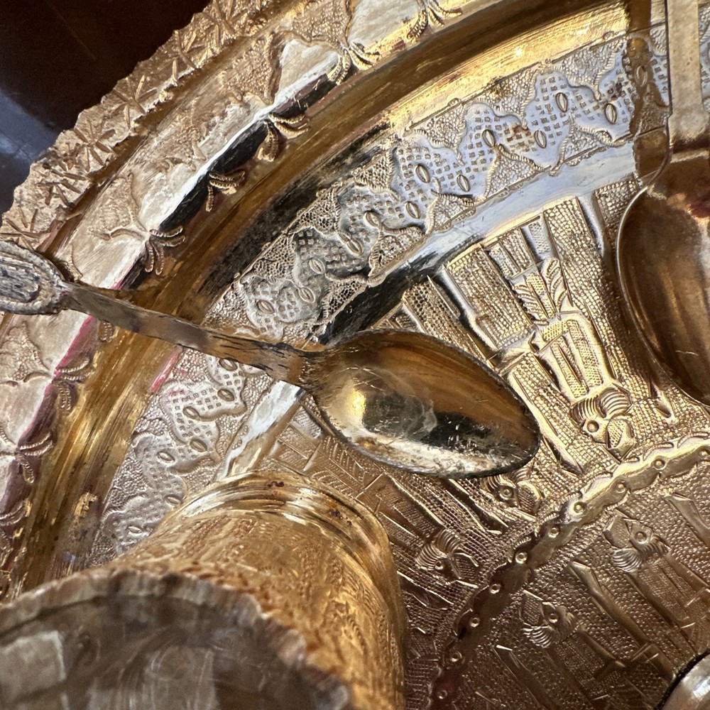 SAMOVAR