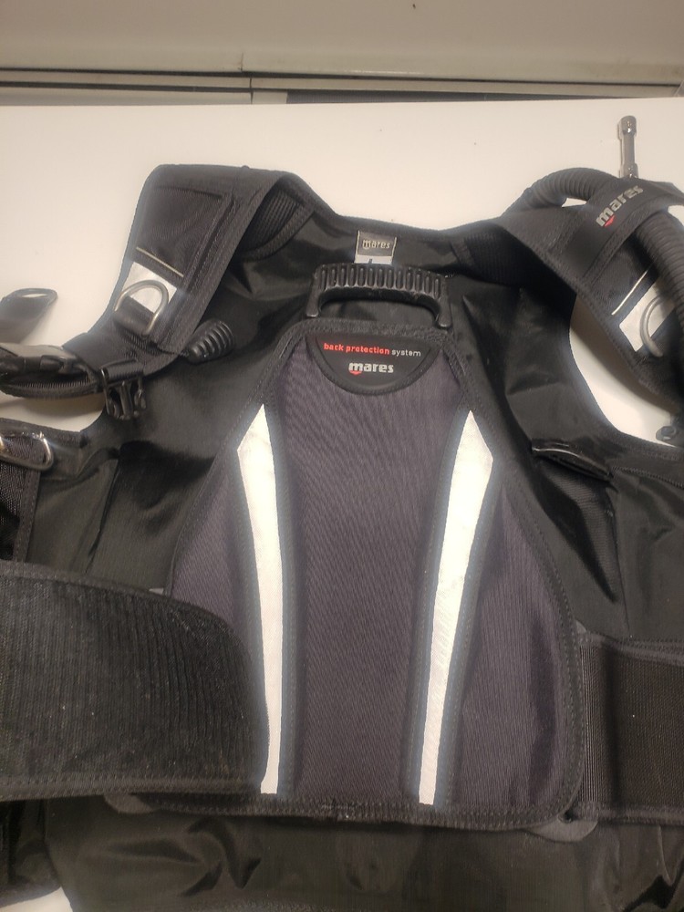 Scuba Diving Mares BC w/MRS Integrated Weight System And Back Support - Large