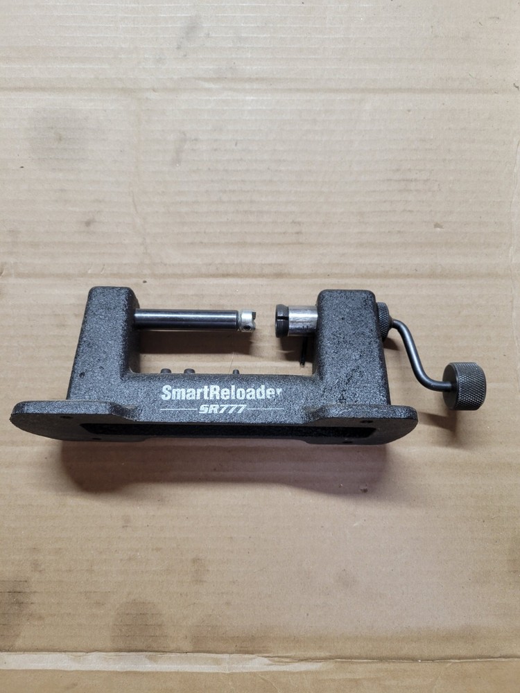 SmartReloader SR777 Case Trimmer w/3 Pilots