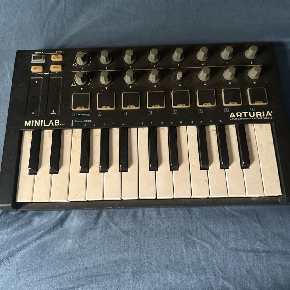 Arturia MiniLab MkII 25 Slim-key Controller