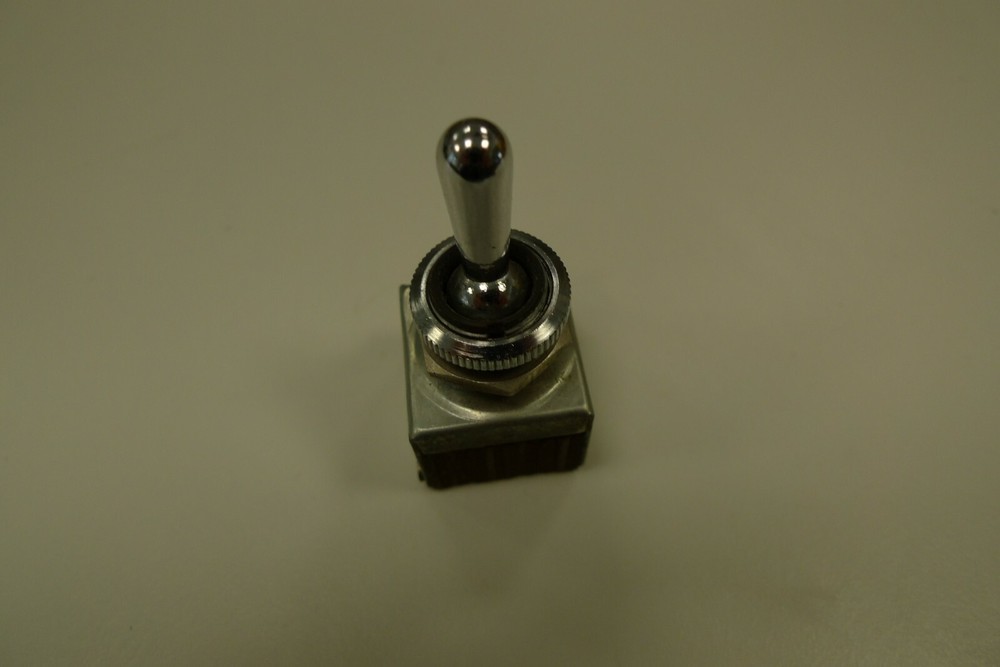 Bulgin Switch S300PD