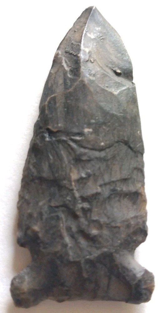 Arrowhead Measures Approximately 2 Inches Long
