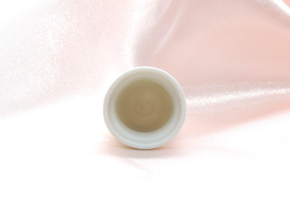 Porcelain Thimble Brinn's Butterfly
