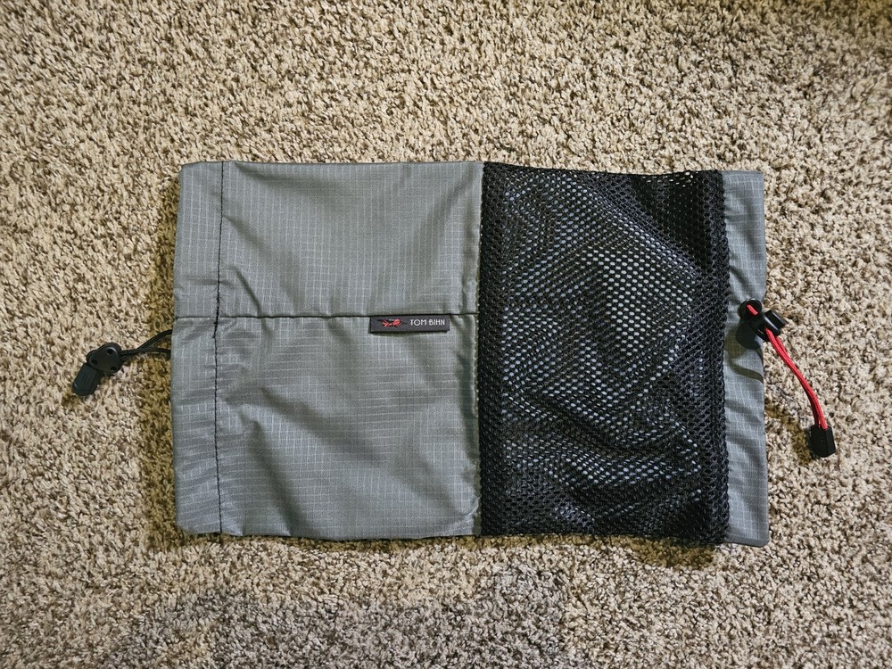 Tom Bihn Mesh Laundry Stuff Sack - Mountain Grey Cerylon