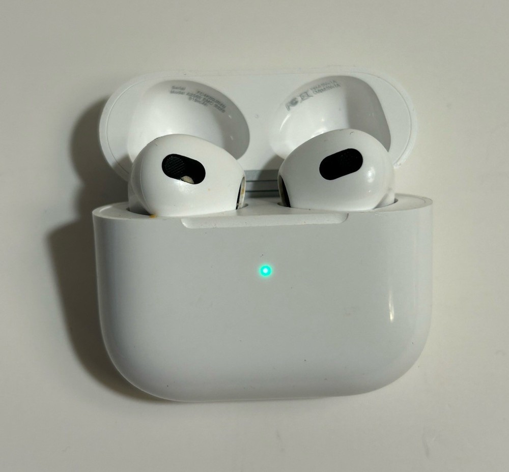 Apple AirPods 3rd Generation Wireless In-Ear Headset - White