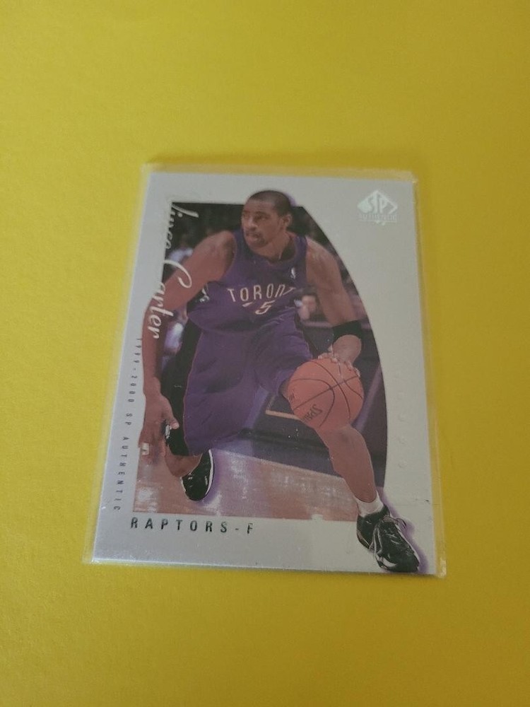 !!!    VINCE CARTER   SP AUTHENTIC  BASKETBALL CARD  $$