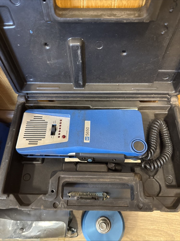 TIF 5650 Automatic Halogen Leak Detector - HCFCs, CFCs, HFCs - Tested & Works!