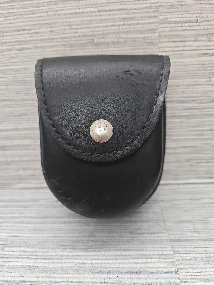 Gould & Goodrich Leather Double Handcuff Case B596