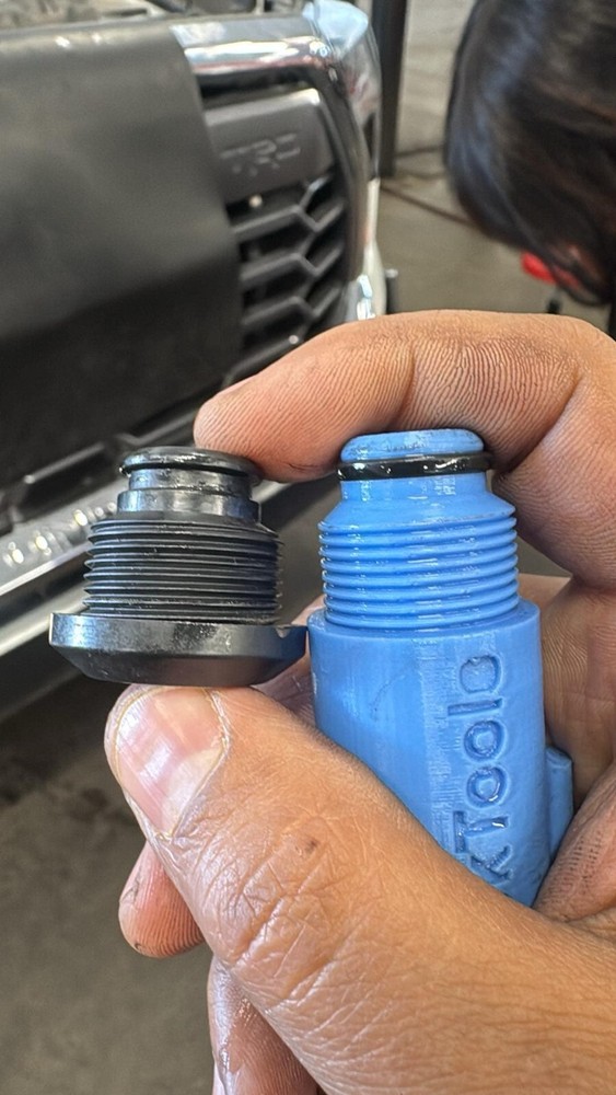 Coolant Adapter Tundra Sequioa (Beta)