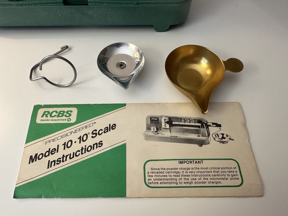 RCBS - Model 10-10 - Reloading Scale - 09073