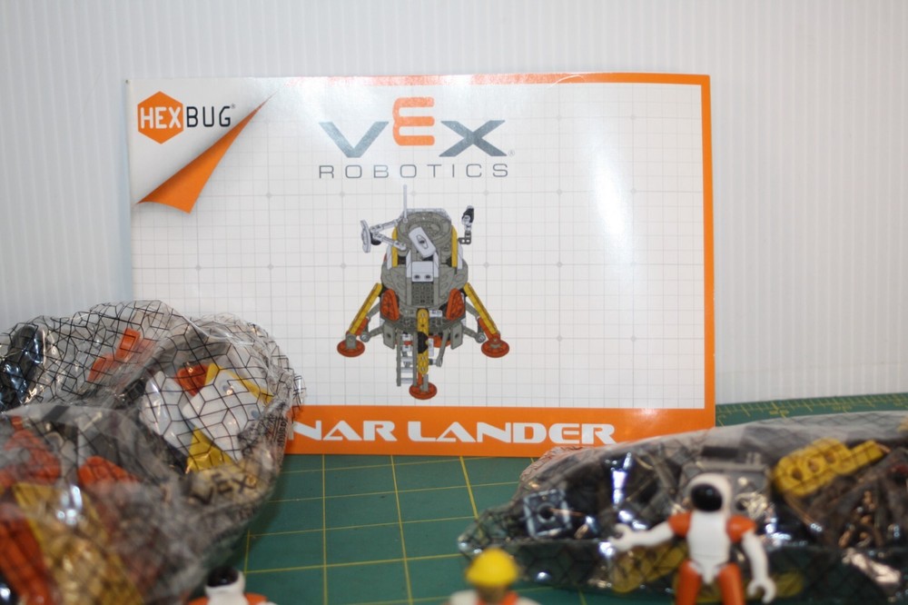 Hex Bug Robotics Lunar Lander Space Project Parts & Accessories Lot