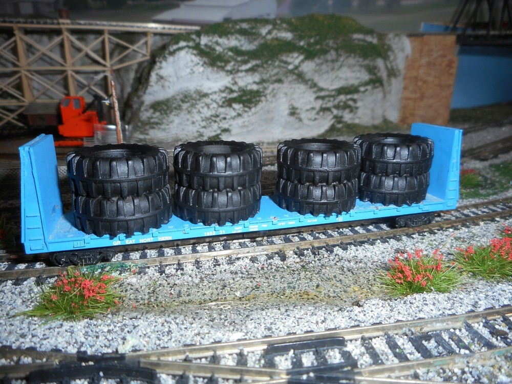 N Scale Load for Microtrains 61' 8" Bulkhead Flat Car 2 for 1