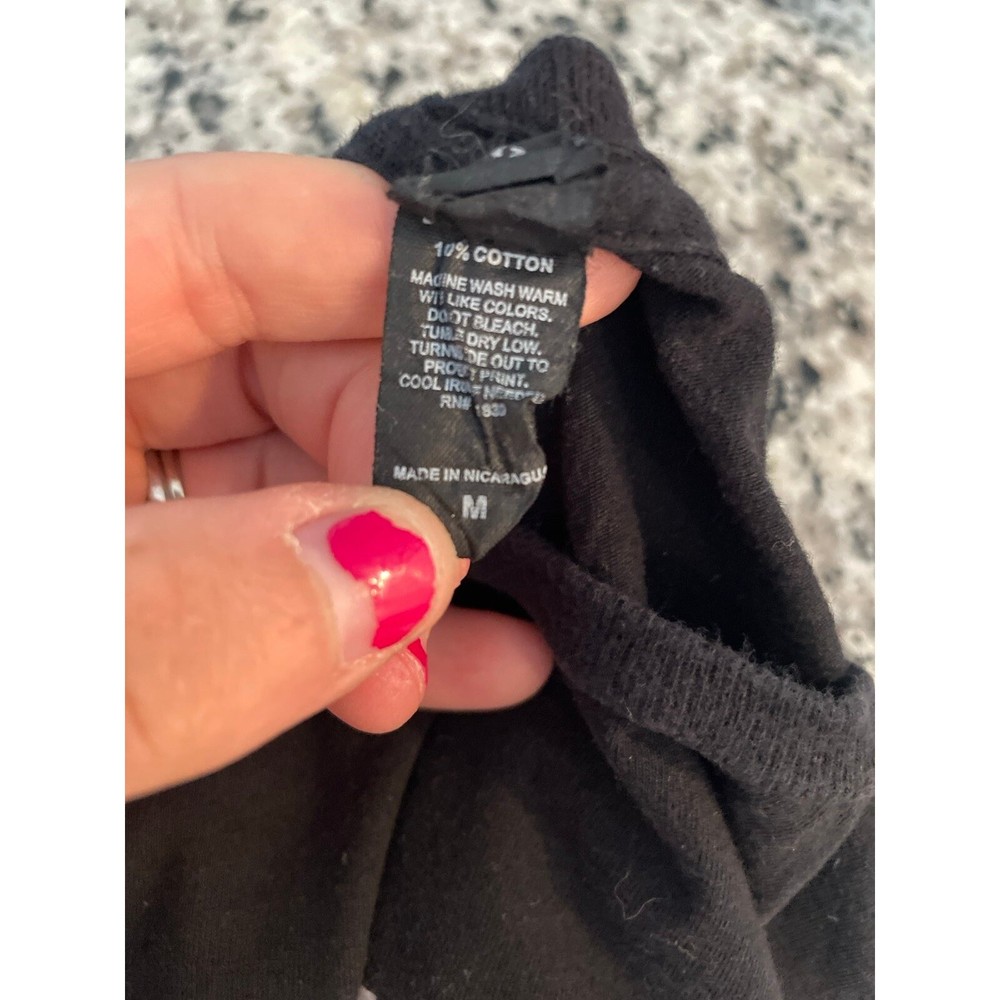 Foo Fighters black graphic t-shirt size medium