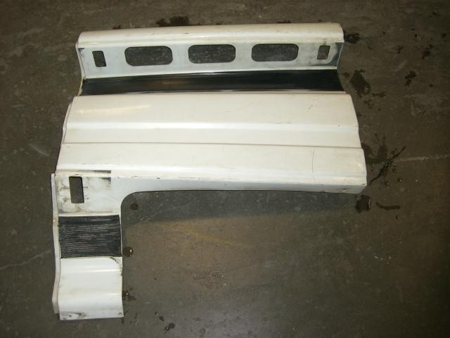 For 1994 UNKNOWN 9400 SIDE FAIRING Right , MN