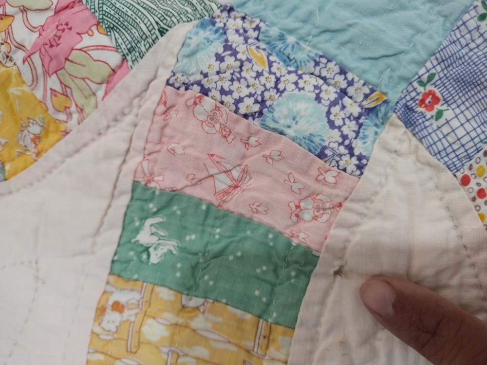 Vintage Double Wedding Ring Quilt Hand Stitched Patchwork Cottagecore A188